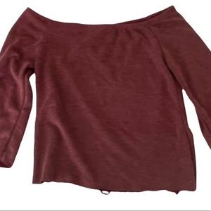 maroon 3/4 sleeve maroon top with elastic neckline